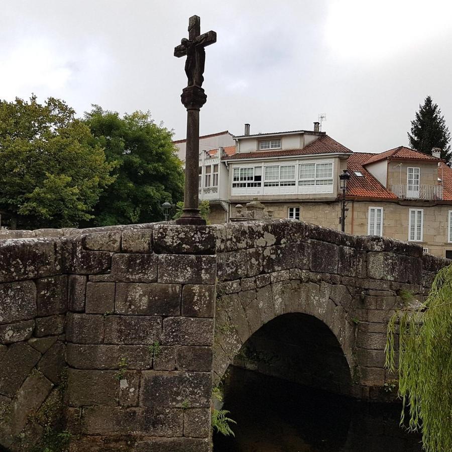 Kalidas Hostel Suites Caldas De Reis Bagian luar foto
