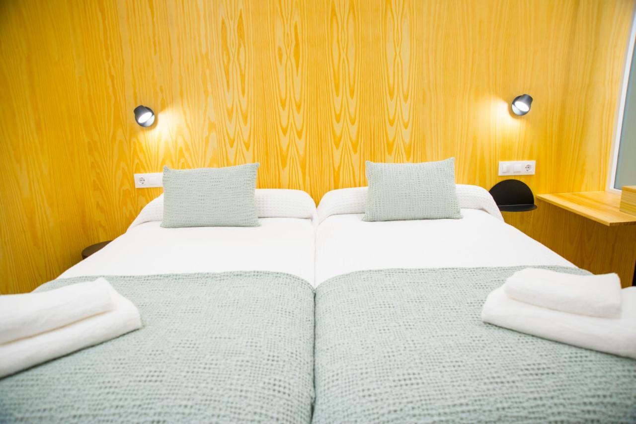 Kalidas Hostel Suites Caldas De Reis Bagian luar foto